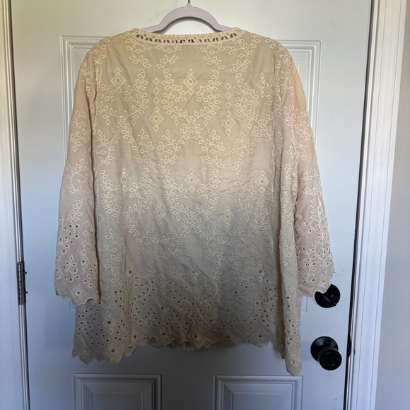 John Mark Velvet Top - Picture 5 of 7